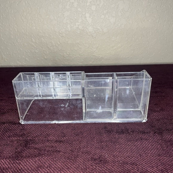 MULTI - SECTION CLEAR MAKEUP ORGANIZER - Picture 5 of 7